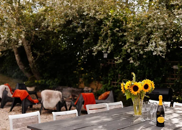 The Pine Including Games Room, Camp Fire & Hot Tub בית נופש